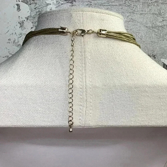 Gold Orange Green Necklace Corded w/ Rhinestone Bling Pendant & Earrings Set - Picture 3 of 4